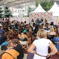 Docu Corner, Festival Square, 21. Sarajevo Film Festival, 2015 (C) Obala Art Centar