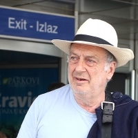Stephen Frears, recipient of the Honorary Heart of Sarajevo, Open Air Programme, Sarajevo International Airport, 22. Sarajevo Film Festival, 2016 (C) Obala Art Centar