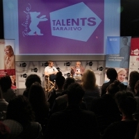 Mike Goodridge in conversation with Mike Leigh at Talents Sarajevo, Visual Storytelling - the Journey of Making Film - Lecture by Mike Leigh, Academy of Performing Arts, Sarajevo Film Festival, 2014 (C) Obala Art Centar