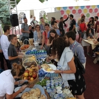 Breakfast in partnership with the Lottery of B&H, Festival Square, 21. Sarajevo Film Festival, 2015 (C) Obala Art Centar