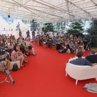 Coffe with... director Whit Stillman and actor Tom Bennett, LOVE & FRIENDSHIP, moderated by Mike Goodridge, former journalist and CEO of London-based Protagonist Pictures, Open Air Programme, Festival Square, 22. Sarajevo Film Festival, 2016 (C) Obala Art Centar