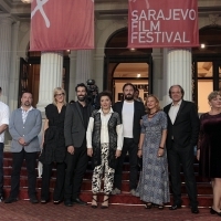 Co-producers Damir Ibrahimović, Igor Vranjković, Jasmila Žbanić, actor Ermin Bravo, director and actress Mirjana Karanović, director of photography Erol Zubčević, actress Jasna Đuričić, actor Boris Isaković and actress Zinaida Dedakin, A GOOD WIFE, Open Air Programme, Red Carpet, National Theatre, 22. Sarajevo Film Festival, 2016 (C) Obala Art Centar