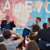 Coffee with... actor John Cleese, Recipient of the Honorary Heart of Sarajevo, A FISH CALLED WANDA, Open Air Programme, Festival Square, 23. Sarajevo Film Festival, 2017 (C) Obala Art Centar