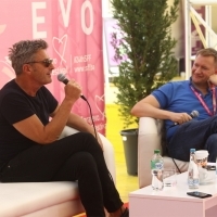 Pawel Pawlikowski and moderator Mike Goodridge, Coffee with... Pawel Pawlikowski, Festival Square, 24th Sarajevo Film Festival, 2018 (C) Obala Art Centar