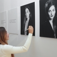 Director Luàna Bajrami, Photo Call, National Theatre, 27th Sarajevo Film Festival, 2021 (C) Obala Art Centar