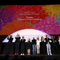 Host Dino Bajrović and crew of Toma, Coca-Cola Open Air Cinema, 27th Sarajevo Film Festival, 2021 (C) Obala Art Centar