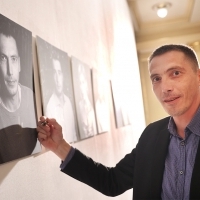 Actor Milan Tocinovski, Photo Call, National Theatre, 28th Sarajevo Film Festival, 2022 (C) Obala Art Centar