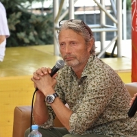 Mads Mikkelsen, actor, Grand Coffee with Mads Mikkelsen, Festival Square, 28th Sarajevo Film Festival, 2022 (C) Obala Art Centar