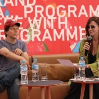 Grand Coffee with... Jesse Eisenberg, Festival Square, 28th Sarajevo Film Festival, 2022 (C) Obala Art Centar