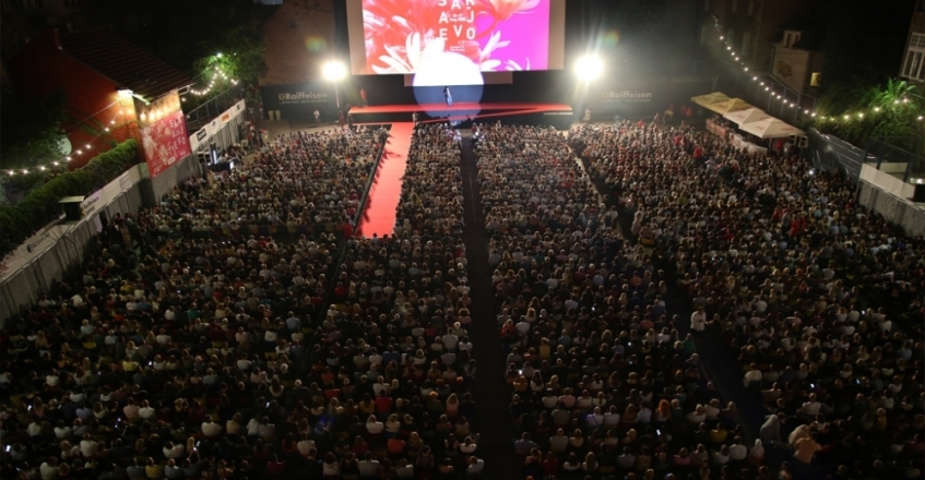 EVERYBODY KNOWS shown at the Raiffeisen Open Air Cinema